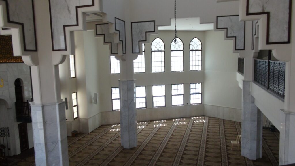 صدر مسجد السلام