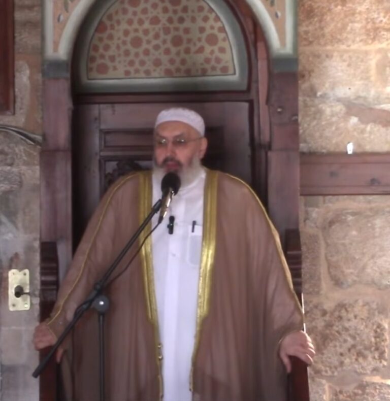خطبة الجمعة من المسجد المنصوري الكبير لأمين فتوى طرابلس وشيخ قرَّائها الشيخ بلال بارودي بعنوان “آداب الإسلام”